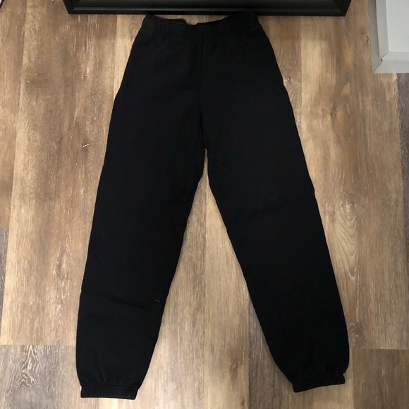 Aritzia TNA Cozy Fleece Boyfriend Basic Sweatpant Joggers - Picture 2 of 3